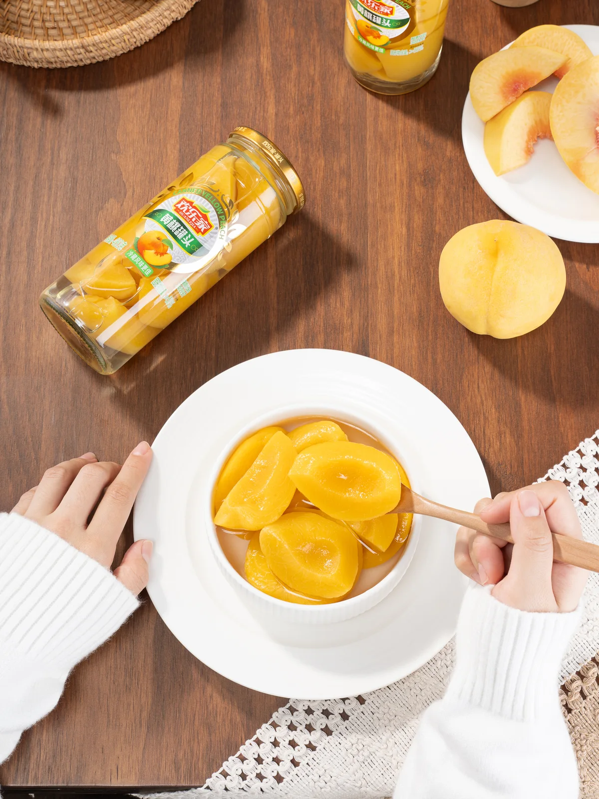 欢乐家水果罐头|果园鲜摘风食品包装商业摄影